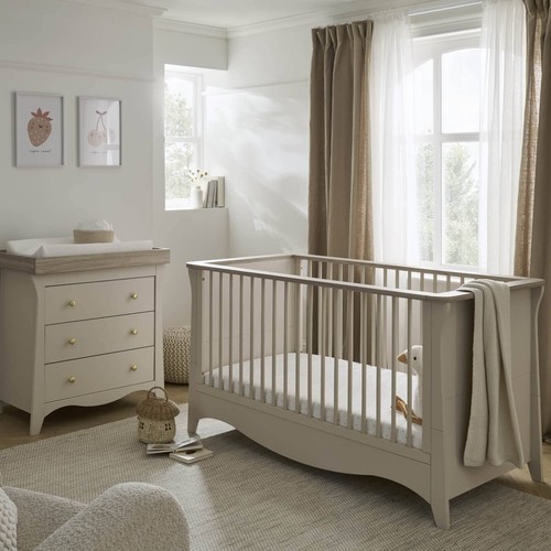 Baby cot bed - bed, dresser