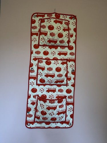Plastisock quilted hanging - quilted,